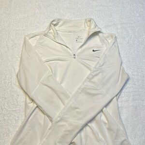 Nike pro quarter zip size large